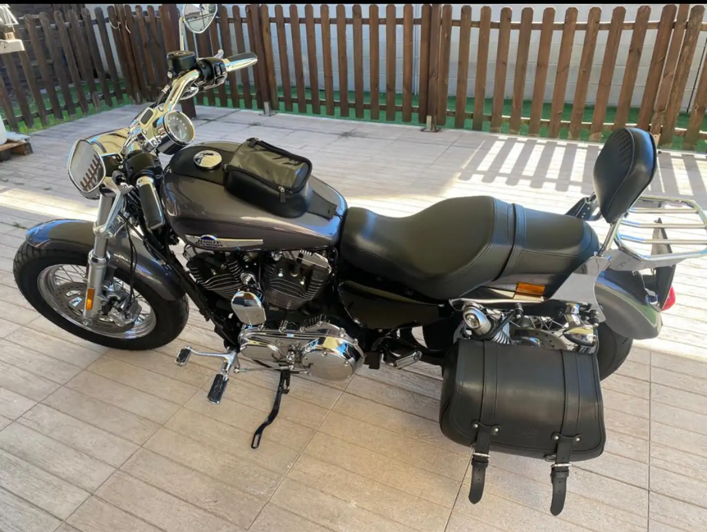 Harley-Davidson Sportster 1200 - 2