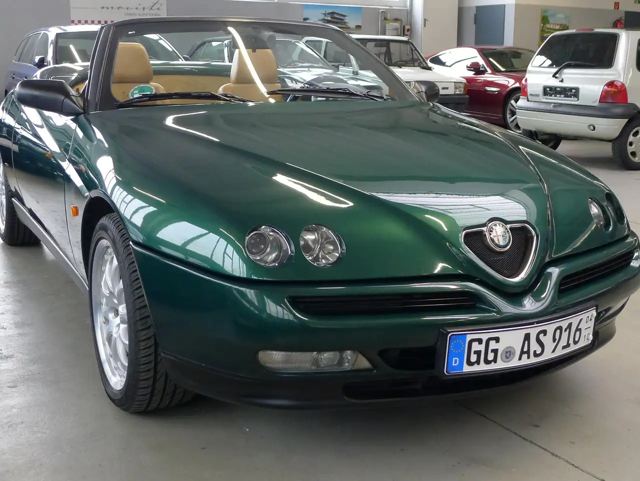 Alfa Romeo Spider 3.0 V6, Top Zustand, Erstlack, Scheckheft, foto 4