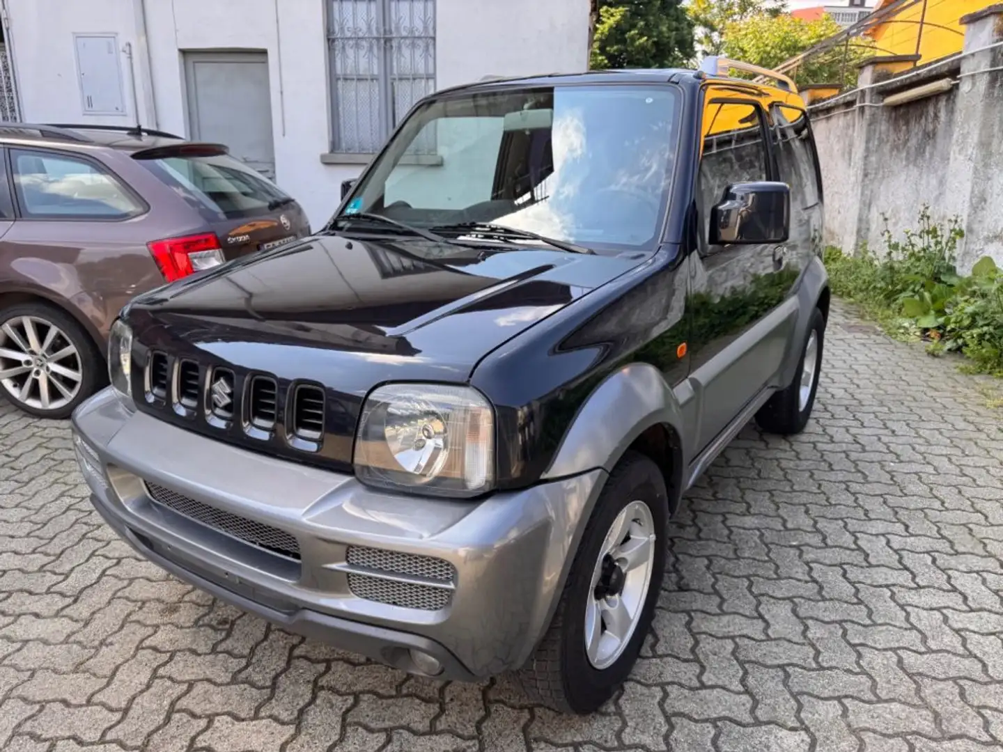 Suzuki Jimny 1.3i 16V cat 4WD JLX Noir - 1