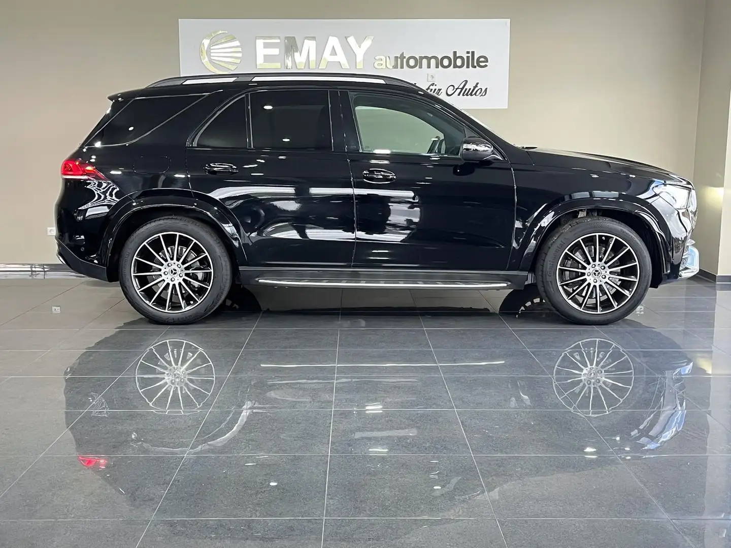 Mercedes-Benz GLE 350 d 4Matic Amg Line//P.Dach/LED/ Noir - 2