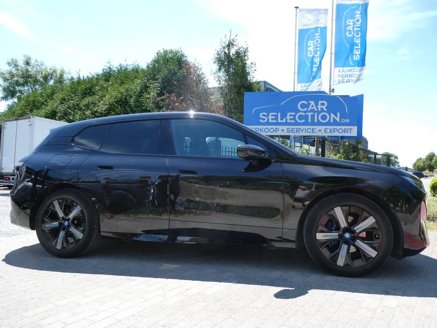 BMW iX xDrive40 ,Head-up,Pano,Harman-Kardon, Garantie Zwart - 1