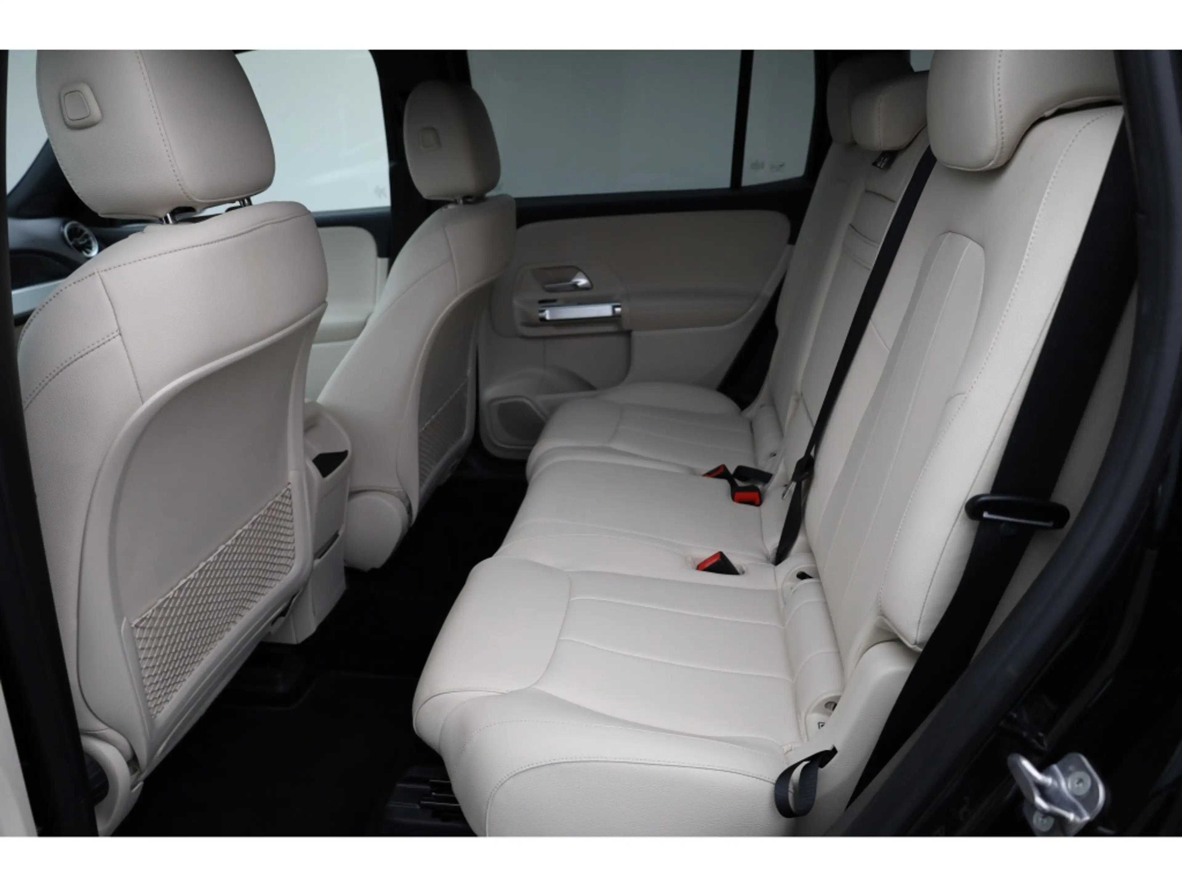Mercedes-Benz EQB 300 4M Progressive Adv Leder-Beige FLEXBONUS — photo 12