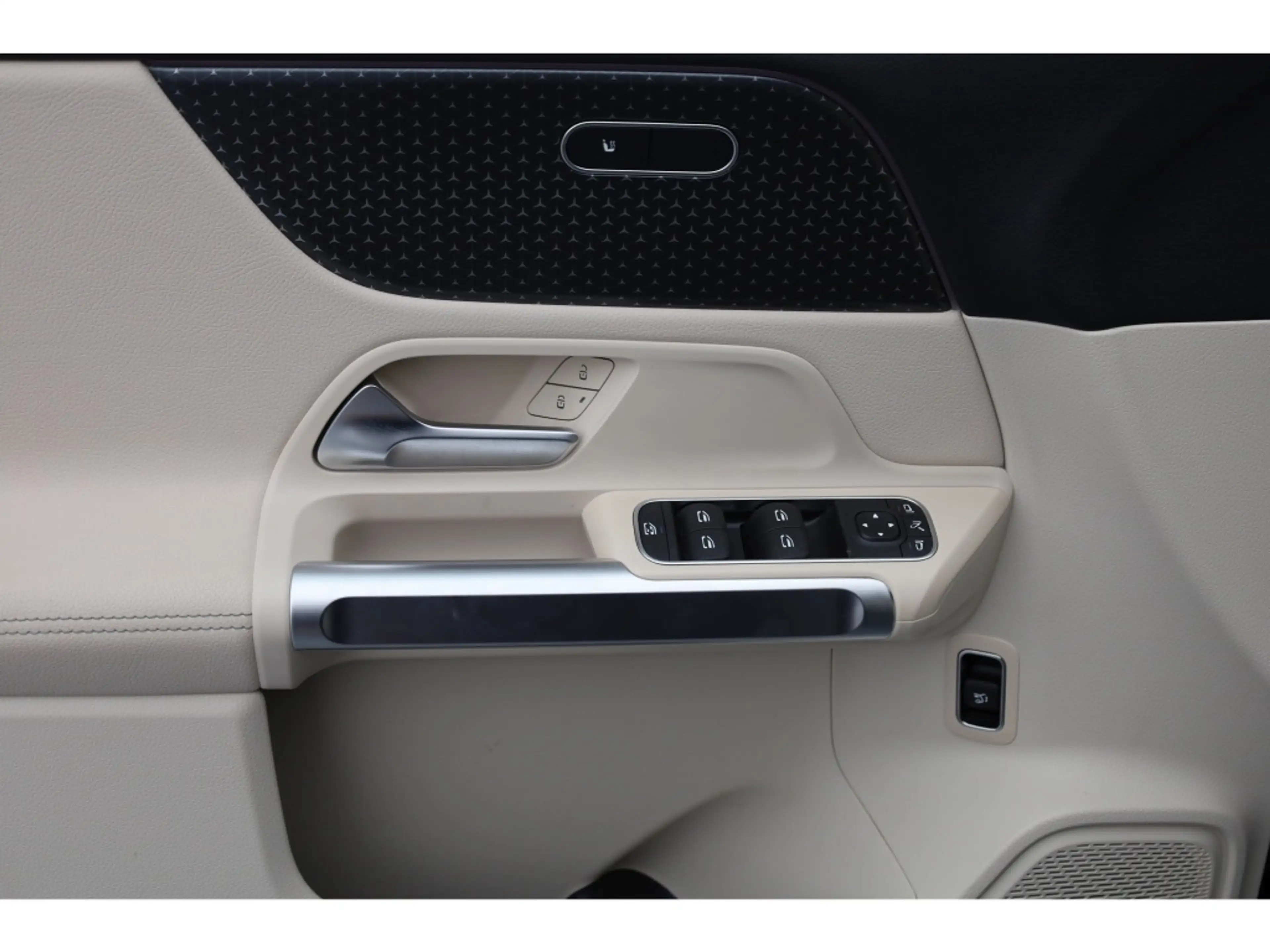 Mercedes-Benz EQB 300 4M Progressive Adv Leder-Beige FLEXBONUS — photo 11