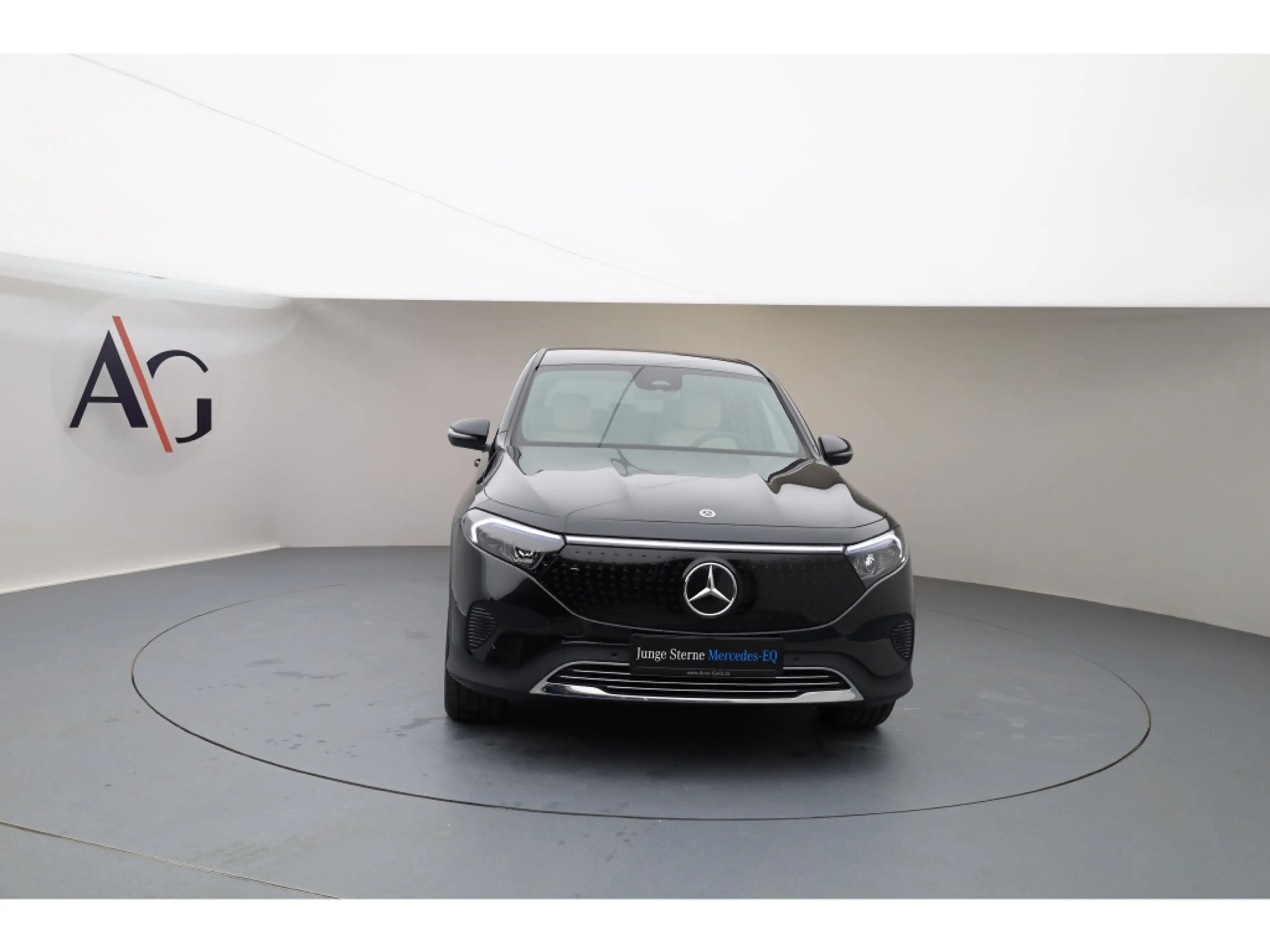 Mercedes-Benz EQB 300 4M Progressive Adv Leder-Beige FLEXBONUS — photo 8