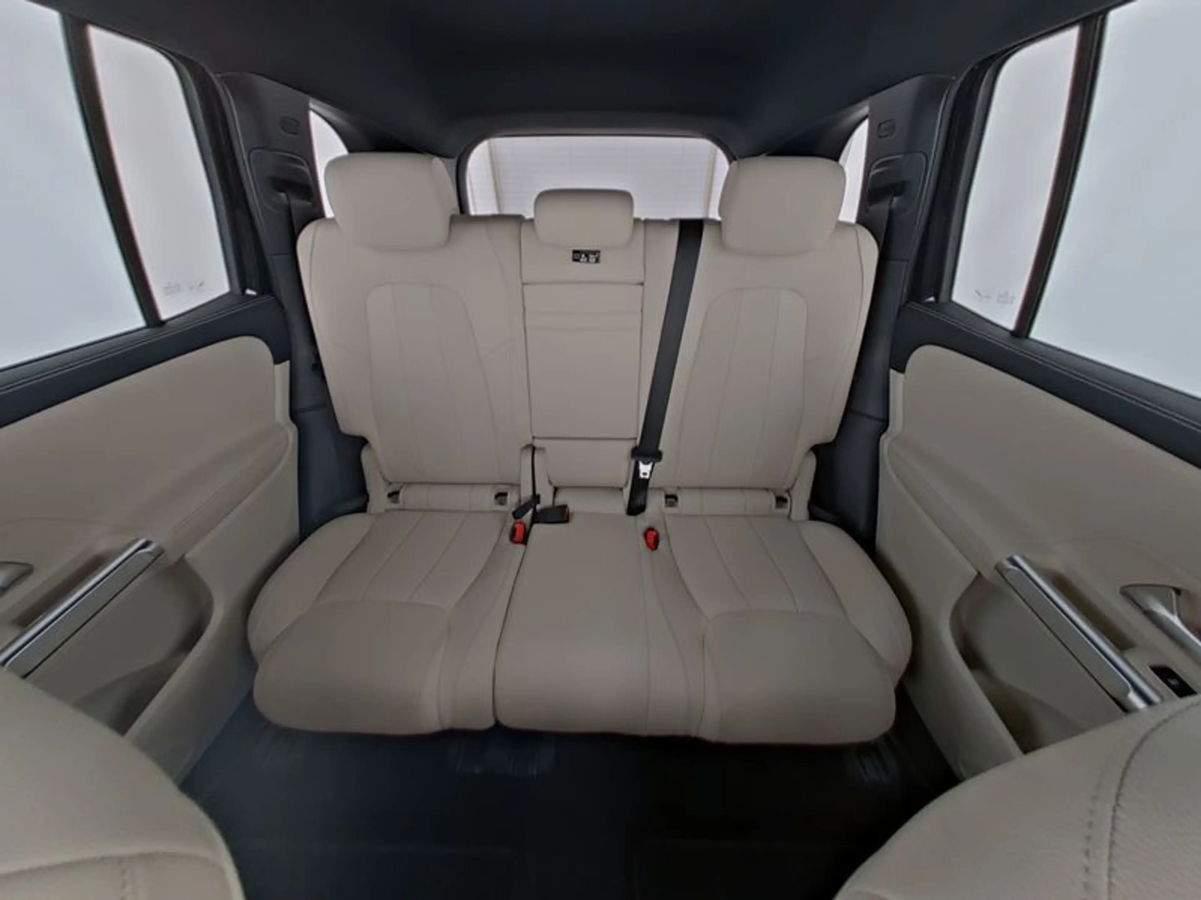 Mercedes-Benz EQB 300 4M Progressive Adv Leder-Beige FLEXBONUS — photo 9