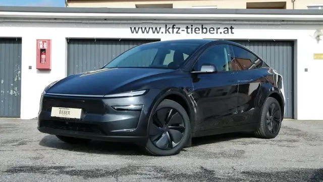 Tesla Model Y Long Range Dual LR AWD 83kWh *MwSt*600km*