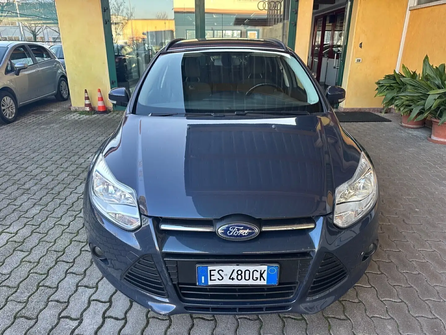 Ford Focus Ford Focus 1.6 TDCi 115 CV SW Titanium Neopatentat Azul - 2