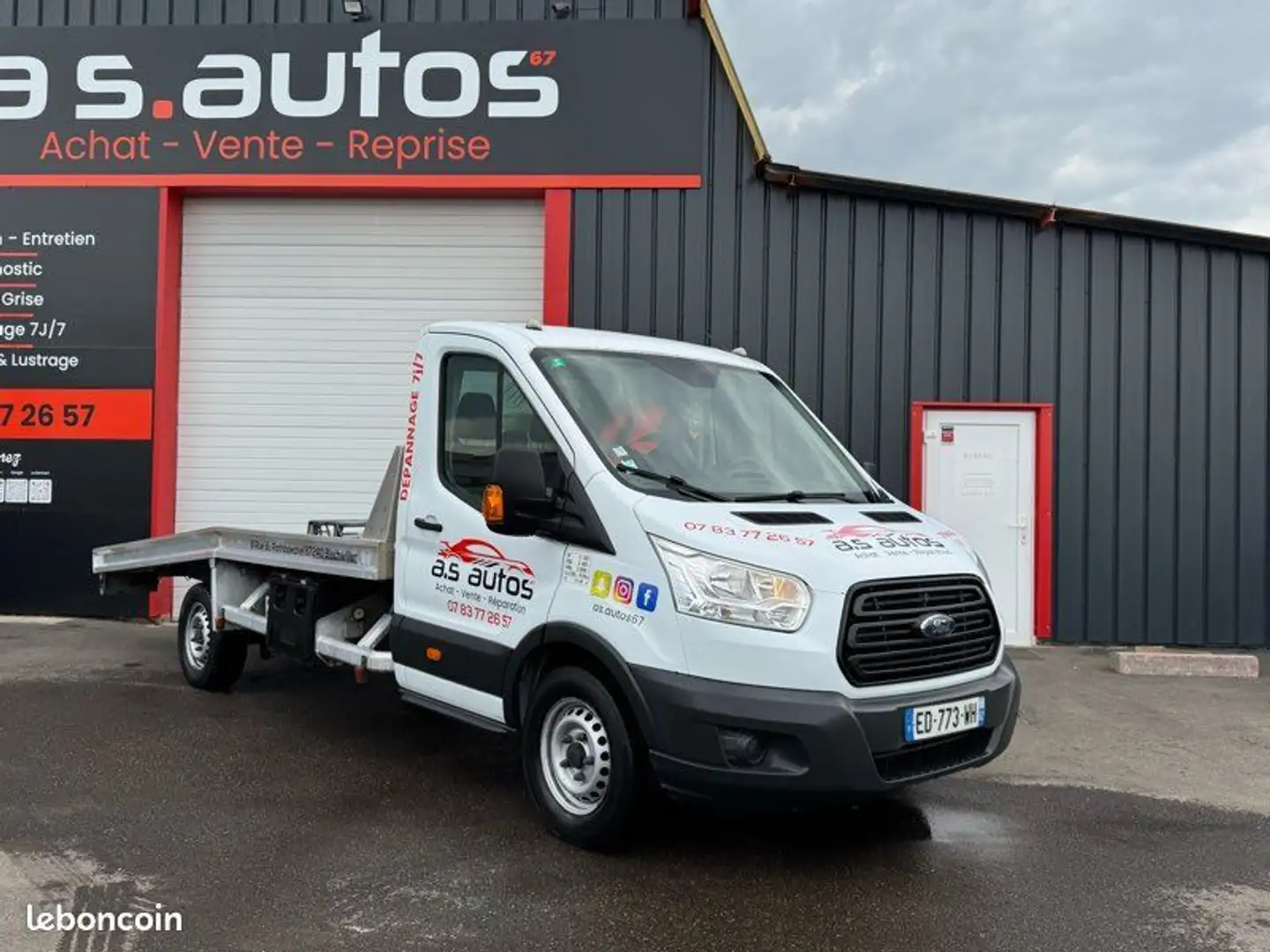Ford Transit 2T 2.2 TDCI 125cv L2 dépanneuse porte voiture Blanc - 1