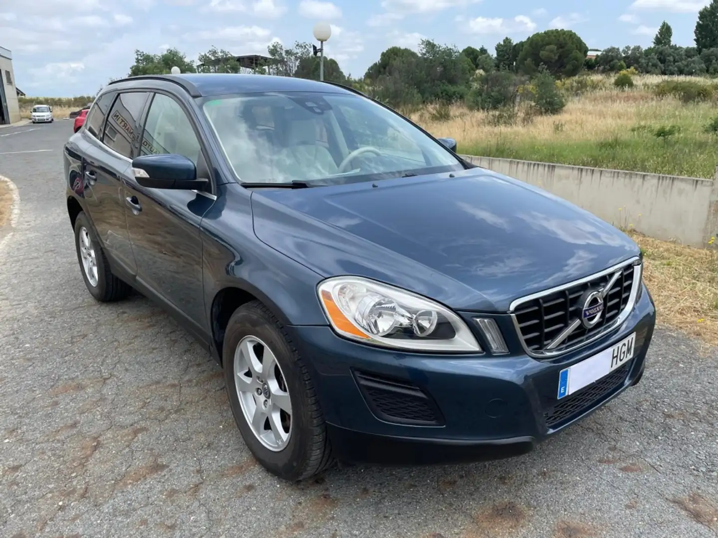 Volvo XC60 DRIVe Momentum Azul - 1