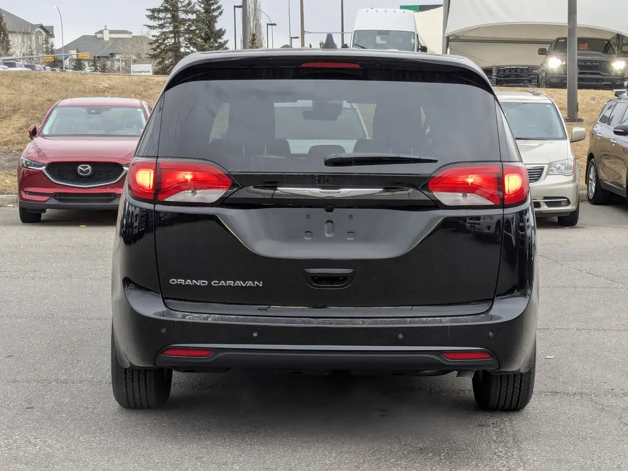 Chrysler Grand Caravan снимка Chrysler Grand Caravan