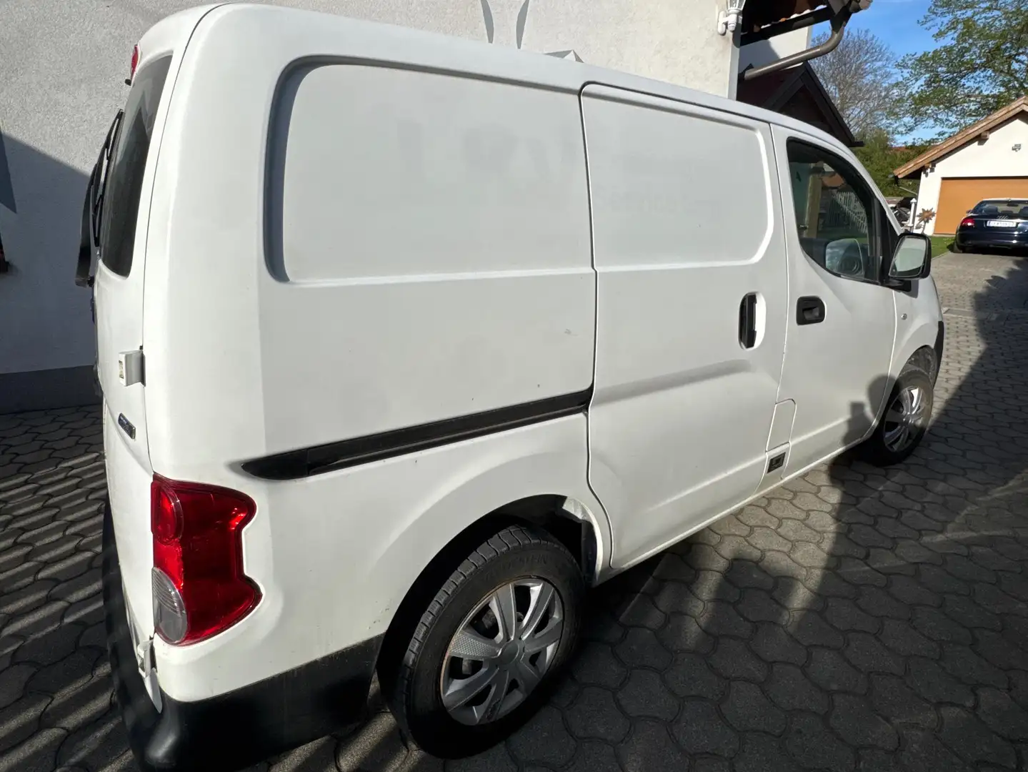 Nissan NV200 Weiß - 2