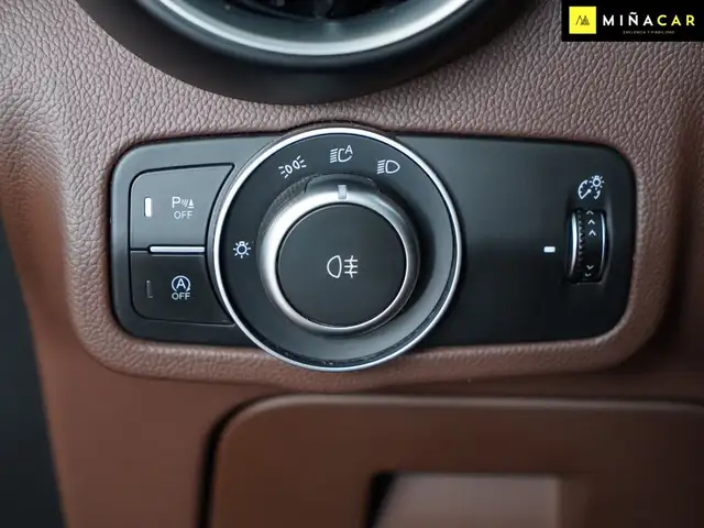 Alfa Romeo Stelvio view 20