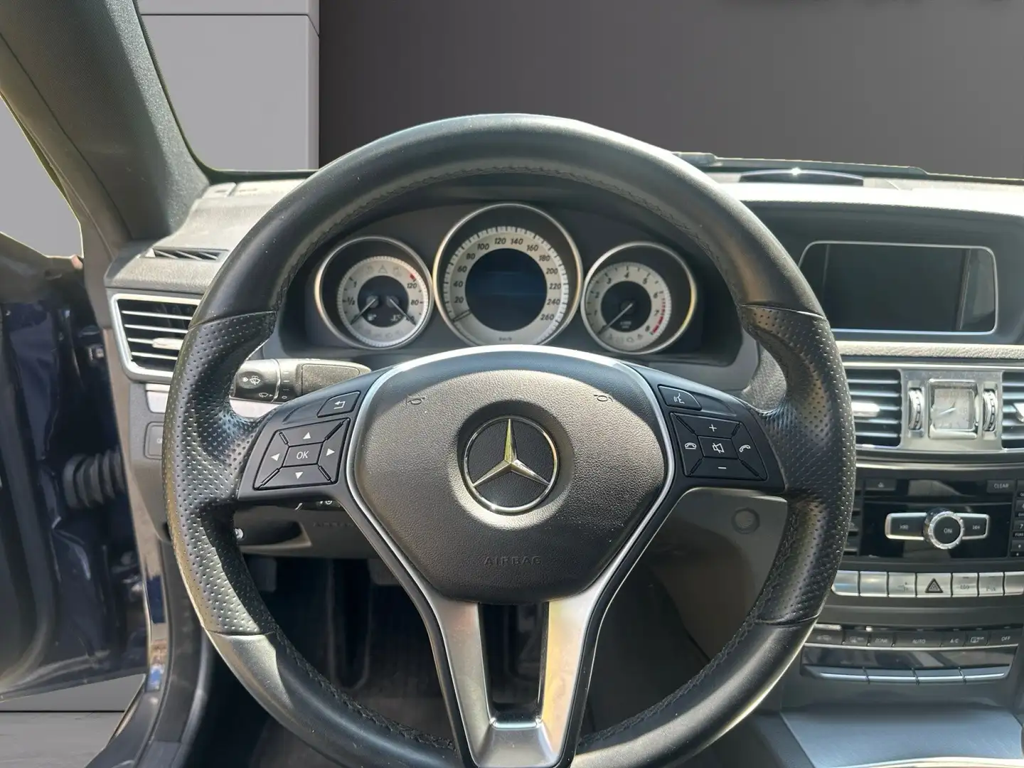 Mercedes-Benz CL Executive plava - 2