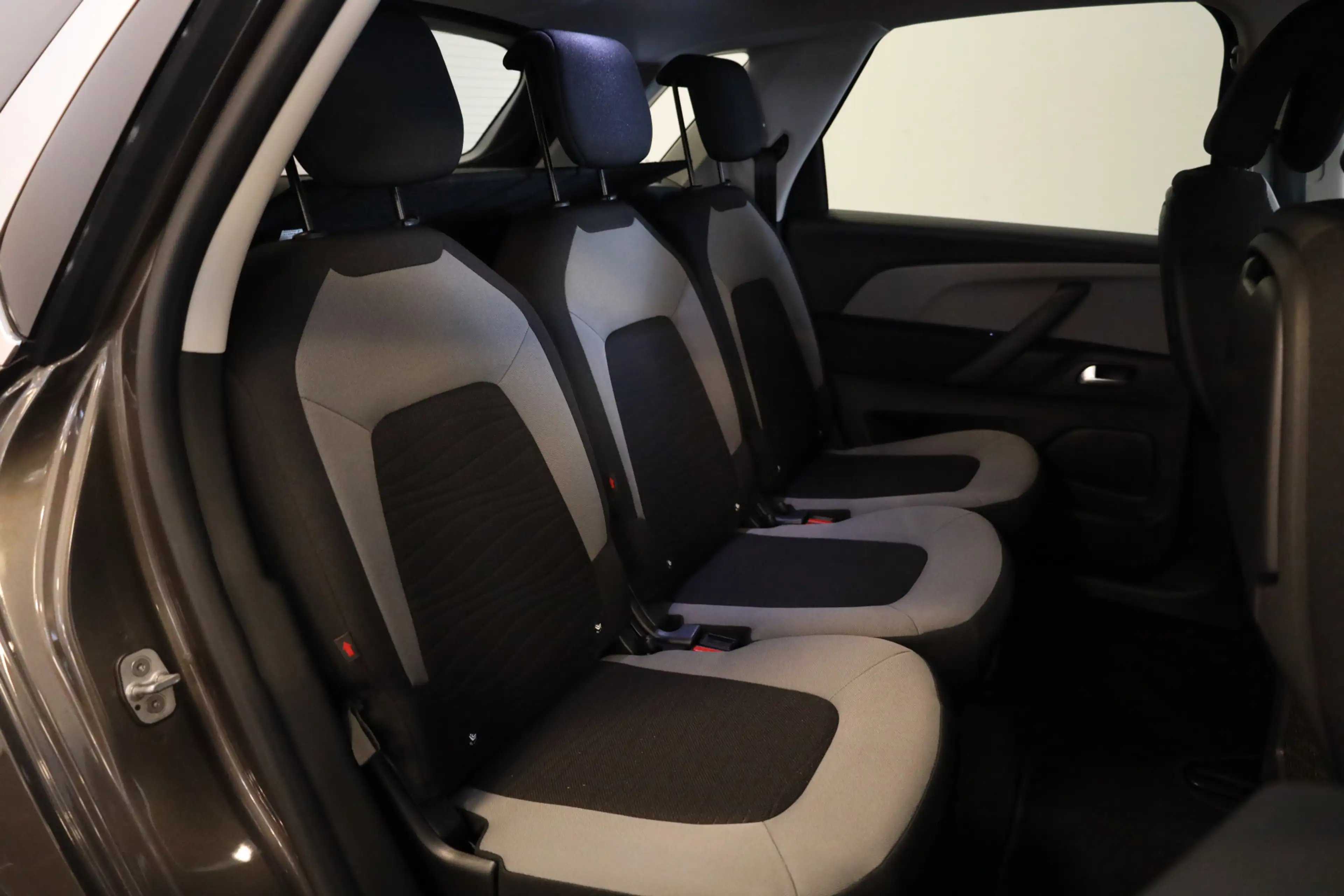 Citroen C4 Picasso PT 130 Intensive Trekhaak | Navi | Sensoren V+A+Ca — photo 17