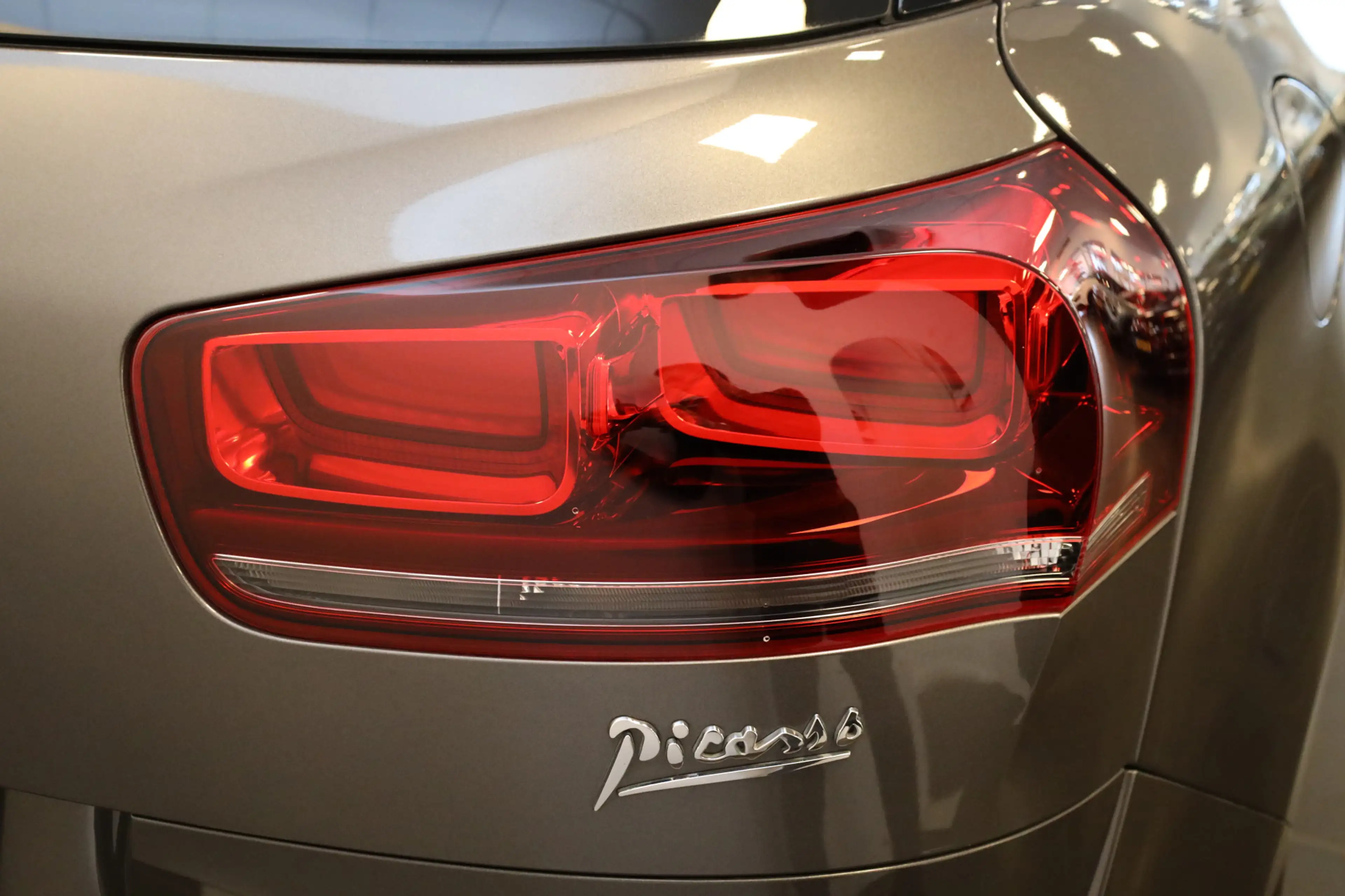Citroen C4 Picasso PT 130 Intensive Trekhaak | Navi | Sensoren V+A+Ca — photo 8