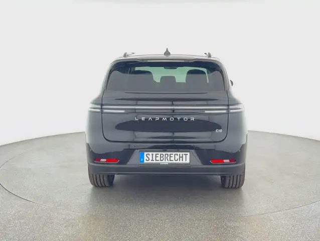 Leapmotor C10 view 4