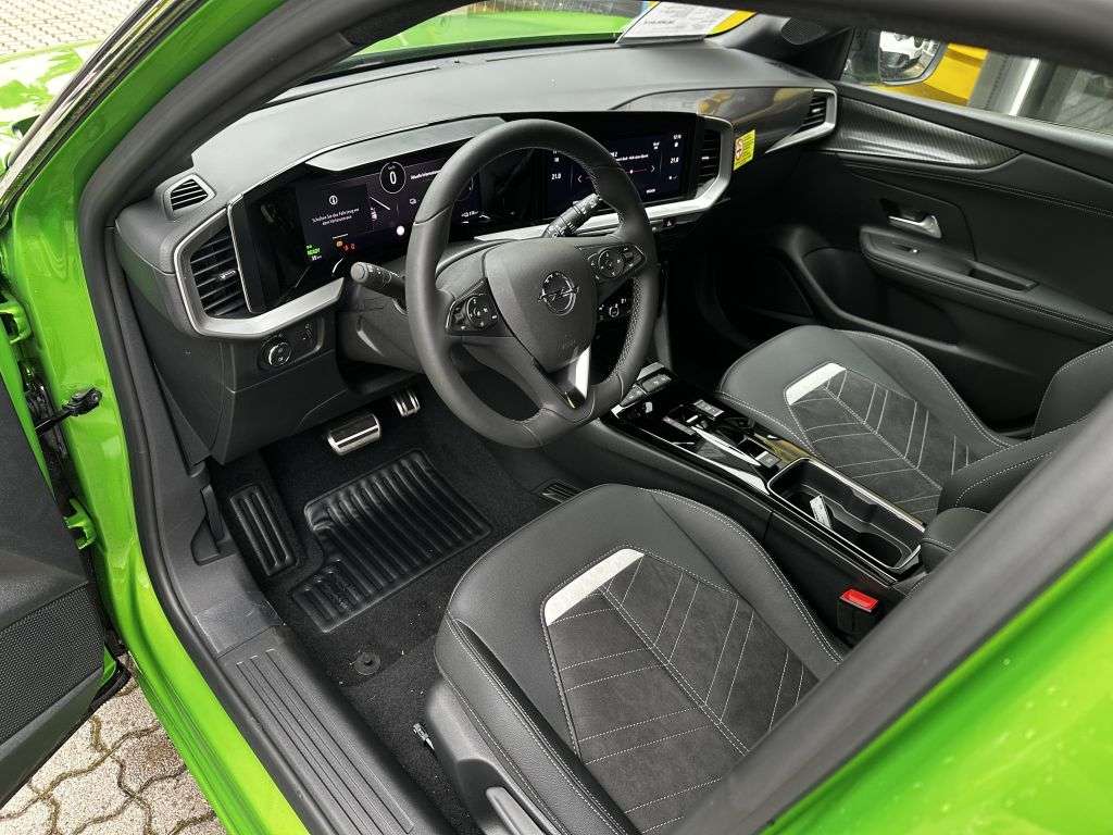 Opel Mokka E