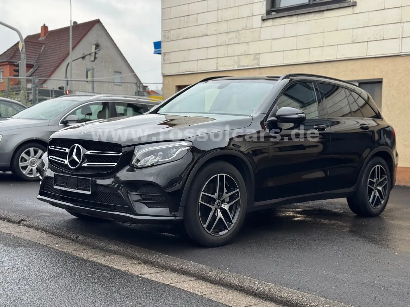 Mercedes-Benz GLC 220 d 4Matic AMG LED Panorama AHK SHZ Noir - 2