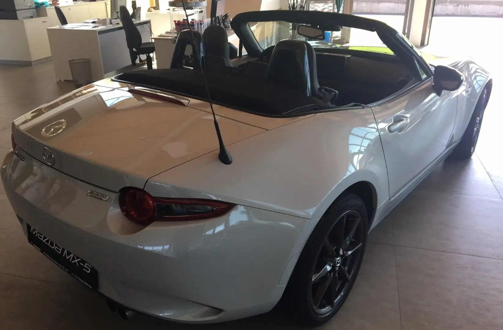 Mazda MX-5 17 zoll, Vollleder + Foxanlage Silber - 2