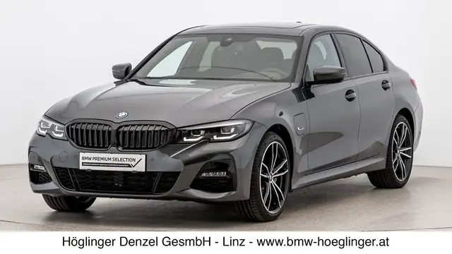 BMW 330 330e xDrive