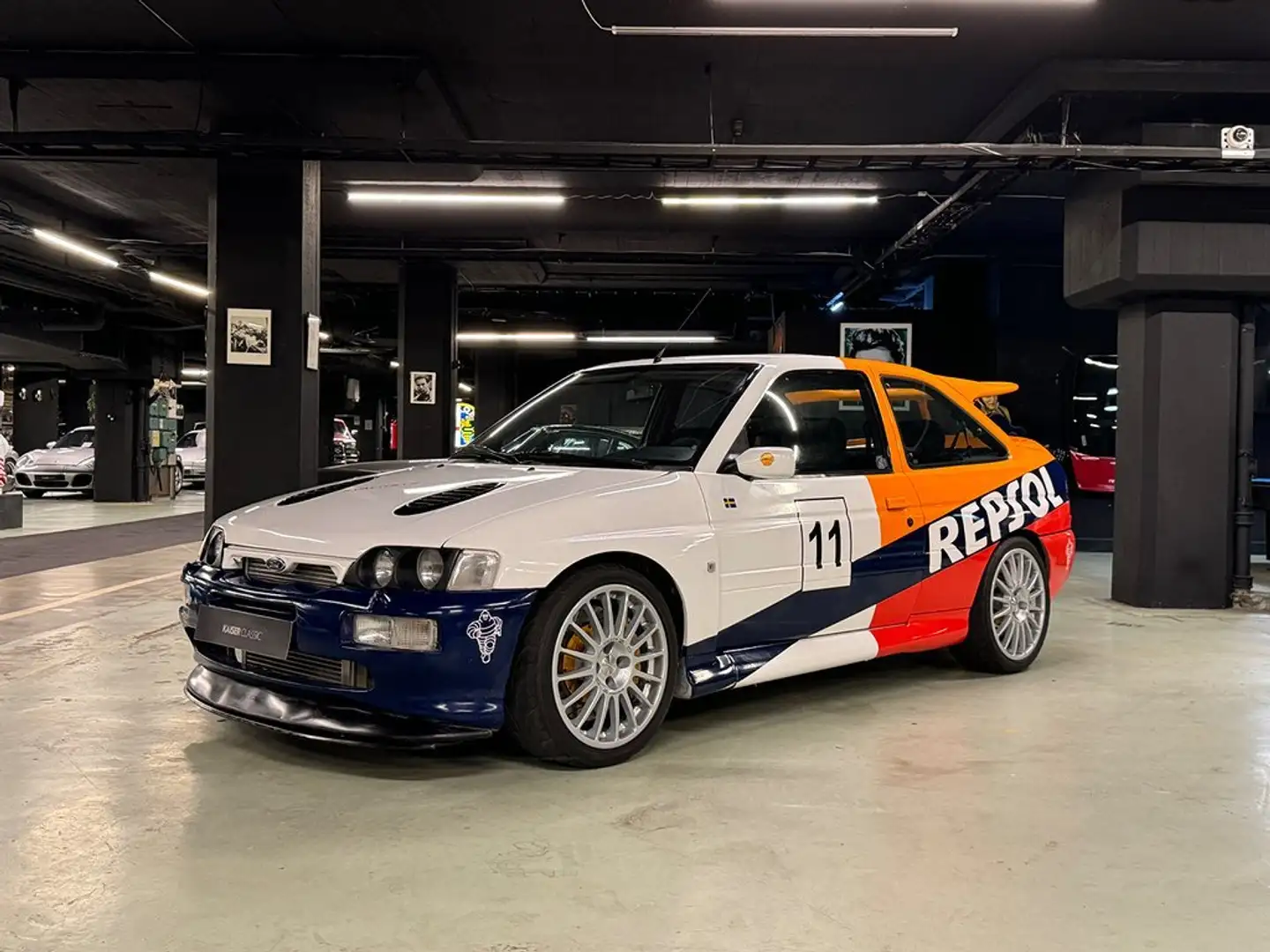 Ford Escort RS 2.0 Cosworth 4x4 220 ch Argent - 1