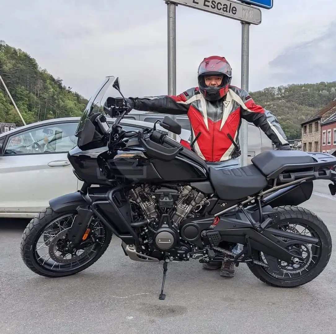 Harley-Davidson Pan America Zwart - 1