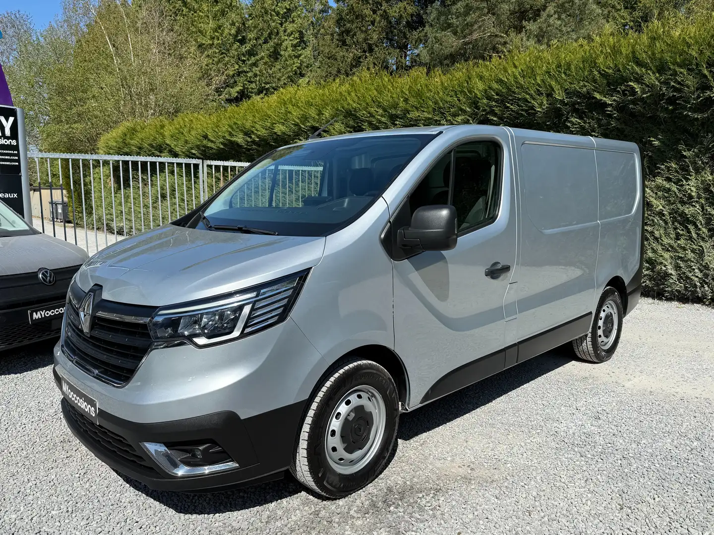 Renault Trafic 2.0 dCi 30 L1H1 - 53.000 KM - TVA DEDUCTIBLE - Gris - 1