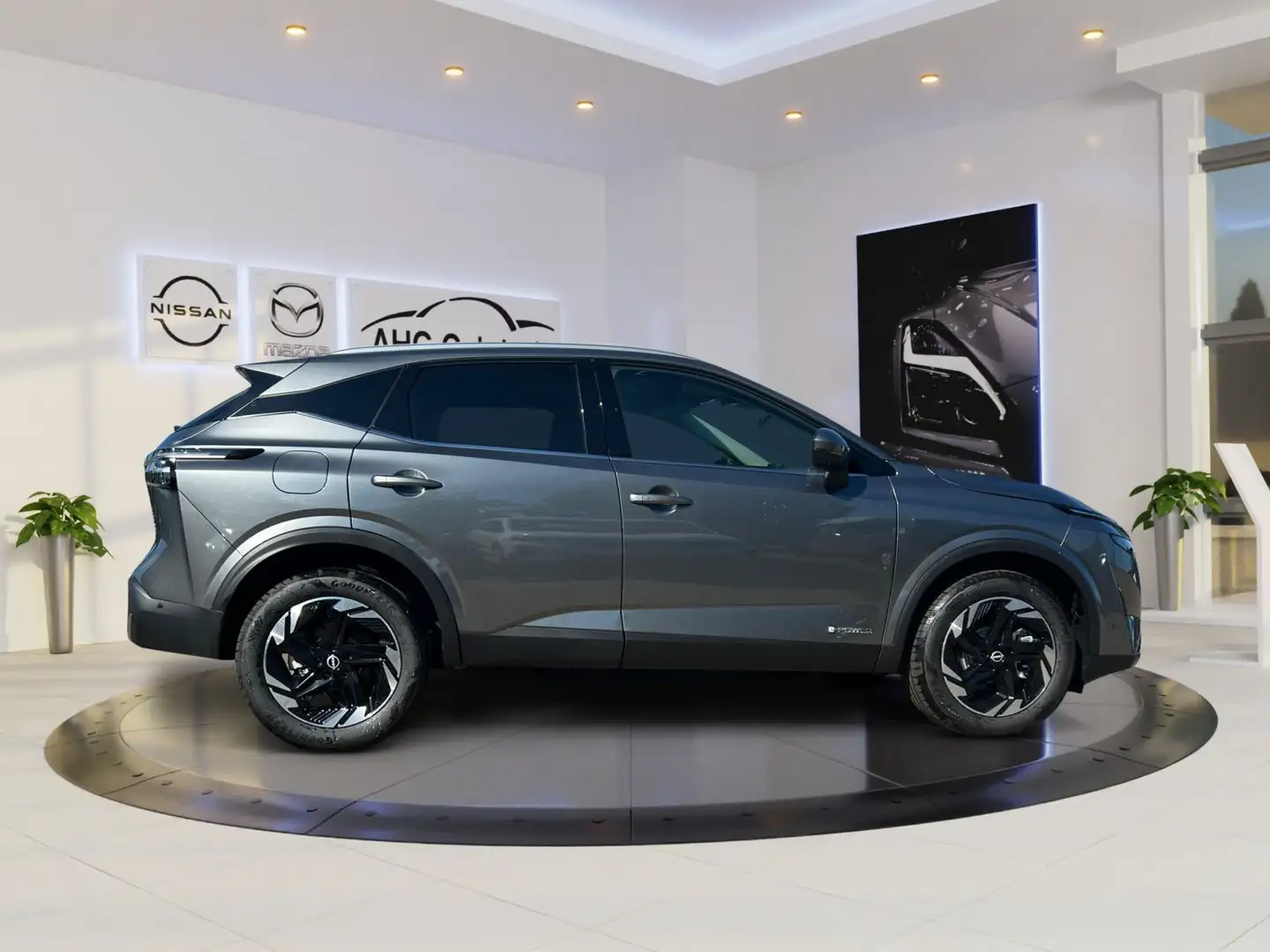 Nissan Qashqai e-Power N-Connecta, Winter-und Komfort P Grau - 2