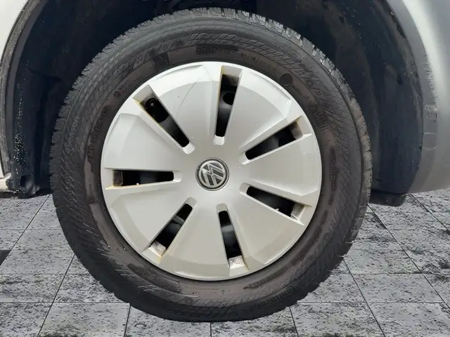 Volkswagen Transporter view 8