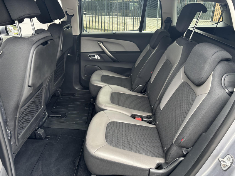 Citroen Grand C4 SpaceTourer 1.2 PureTech Shine | Nieuwe Distributieriem! | Rij — photo 11