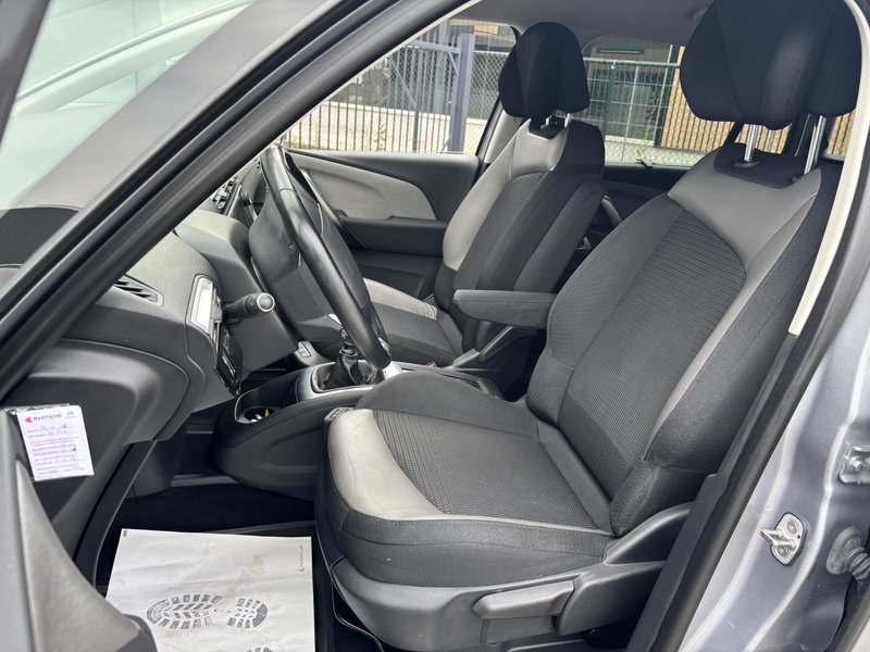 Citroen Grand C4 SpaceTourer 1.2 PureTech Shine | Nieuwe Distributieriem! | Rij — photo 4
