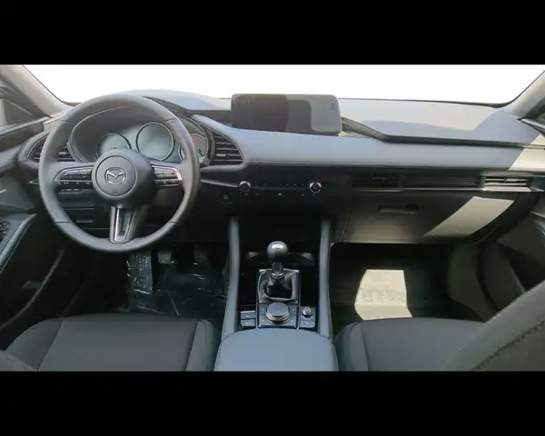 Mazda Mazda3 view 5