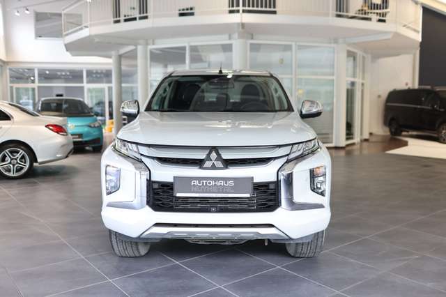 Mitsubishi L200 TOP 4WD DOPPELKABINE 1. BESITZ   LEDER