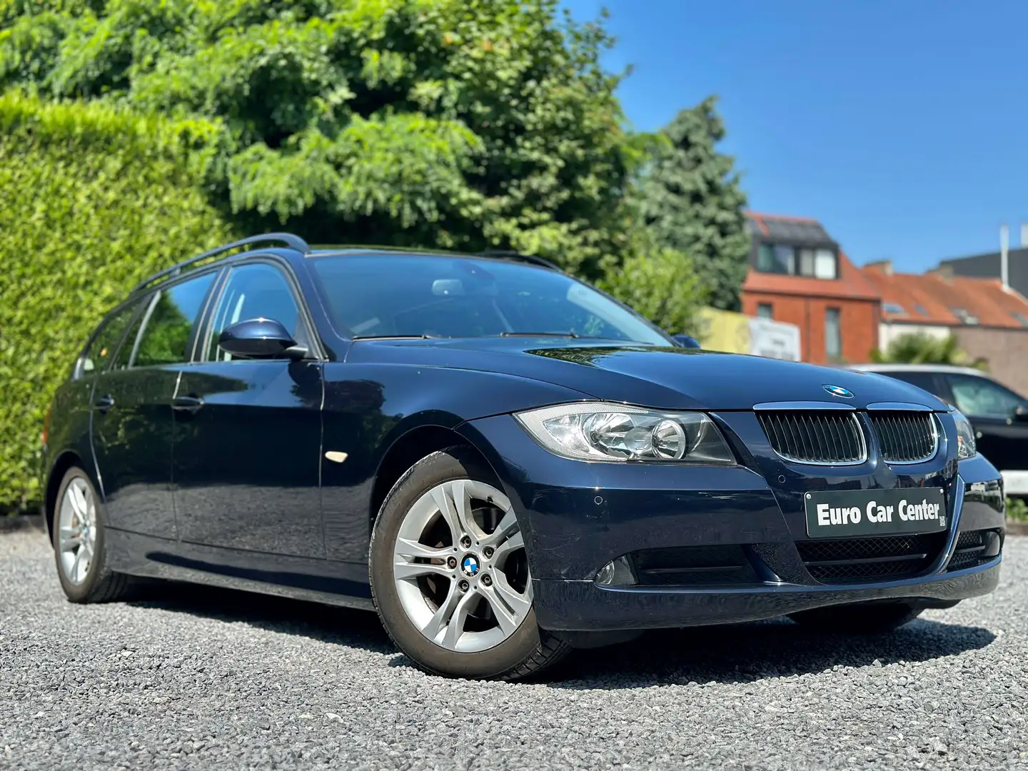 BMW 318 Touring 2.0i Bleu - 1
