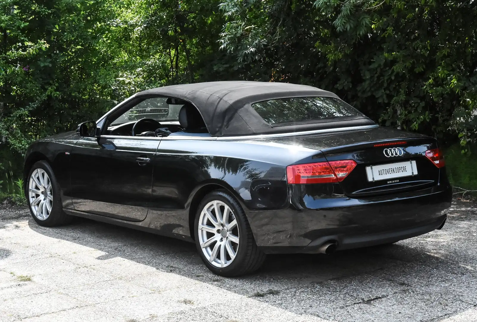 Audi A5 Cabriolet 1.8 TFSI S-edition Schwarz - 2