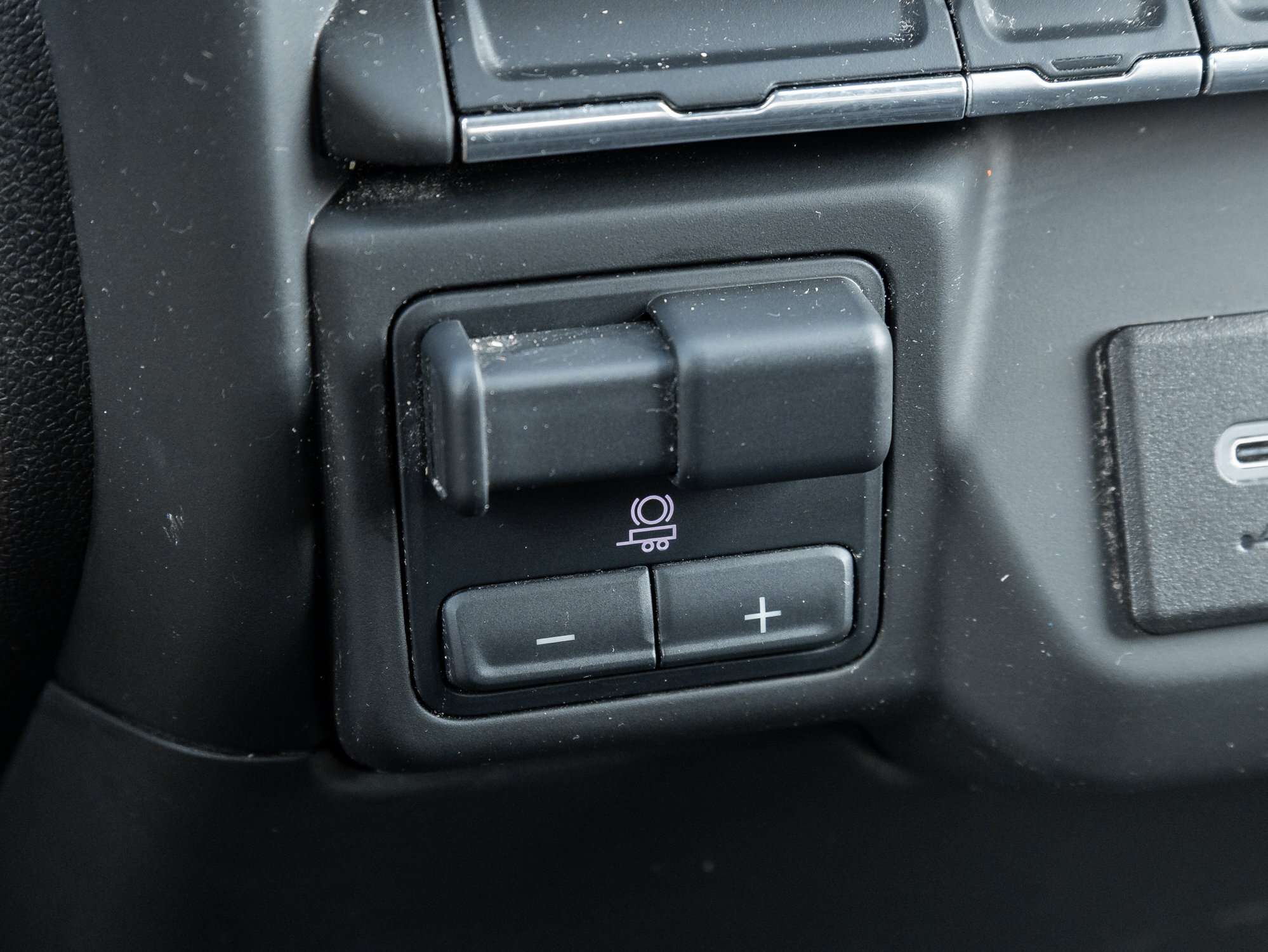 used 2024 Chevrolet Silverado 2500 car, priced at $55,995