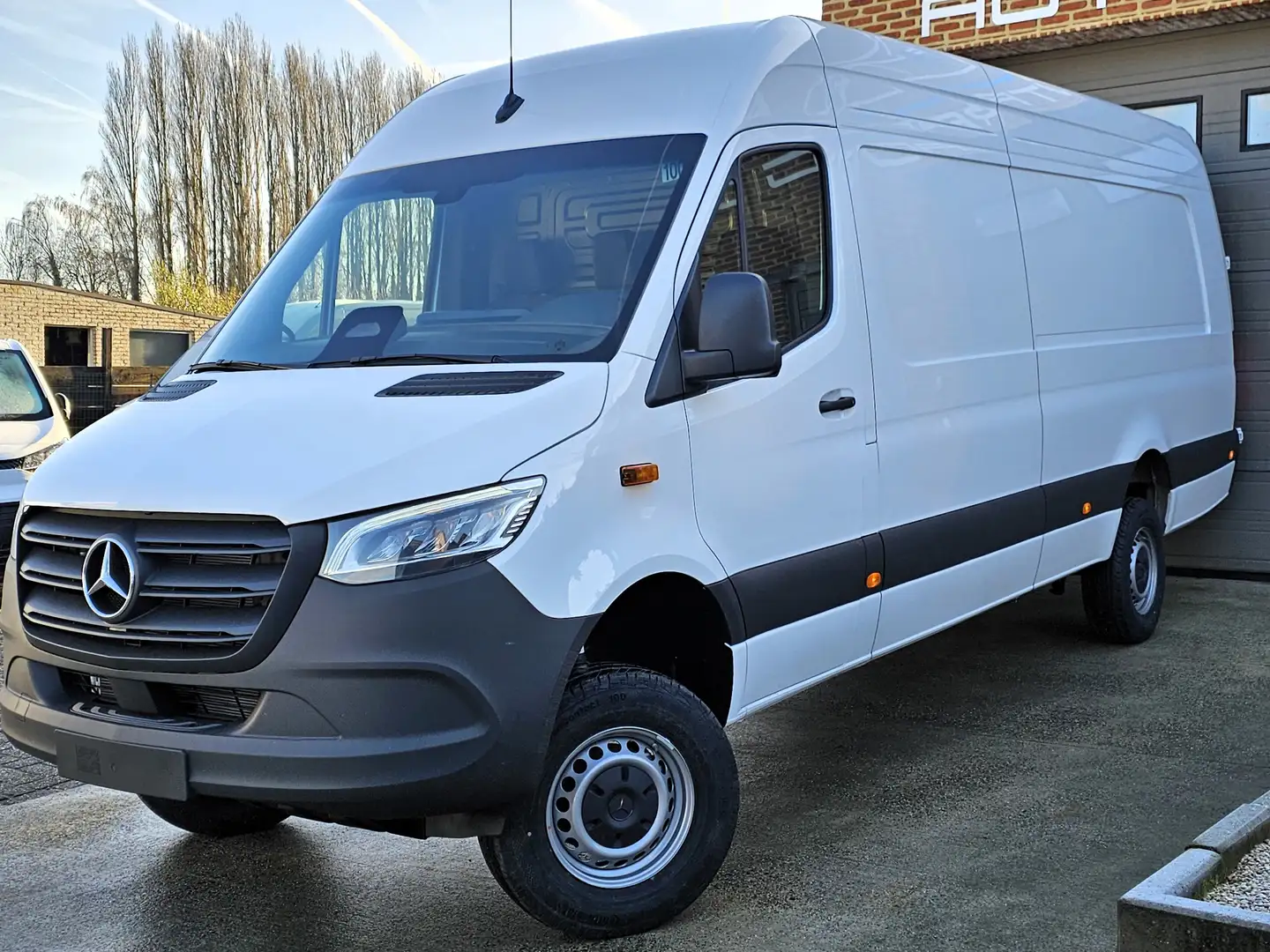 Mercedes-Benz Sprinter 319 4x4 - 57.990EX - L4H2 - NIEUW - 0KM Wit - 1
