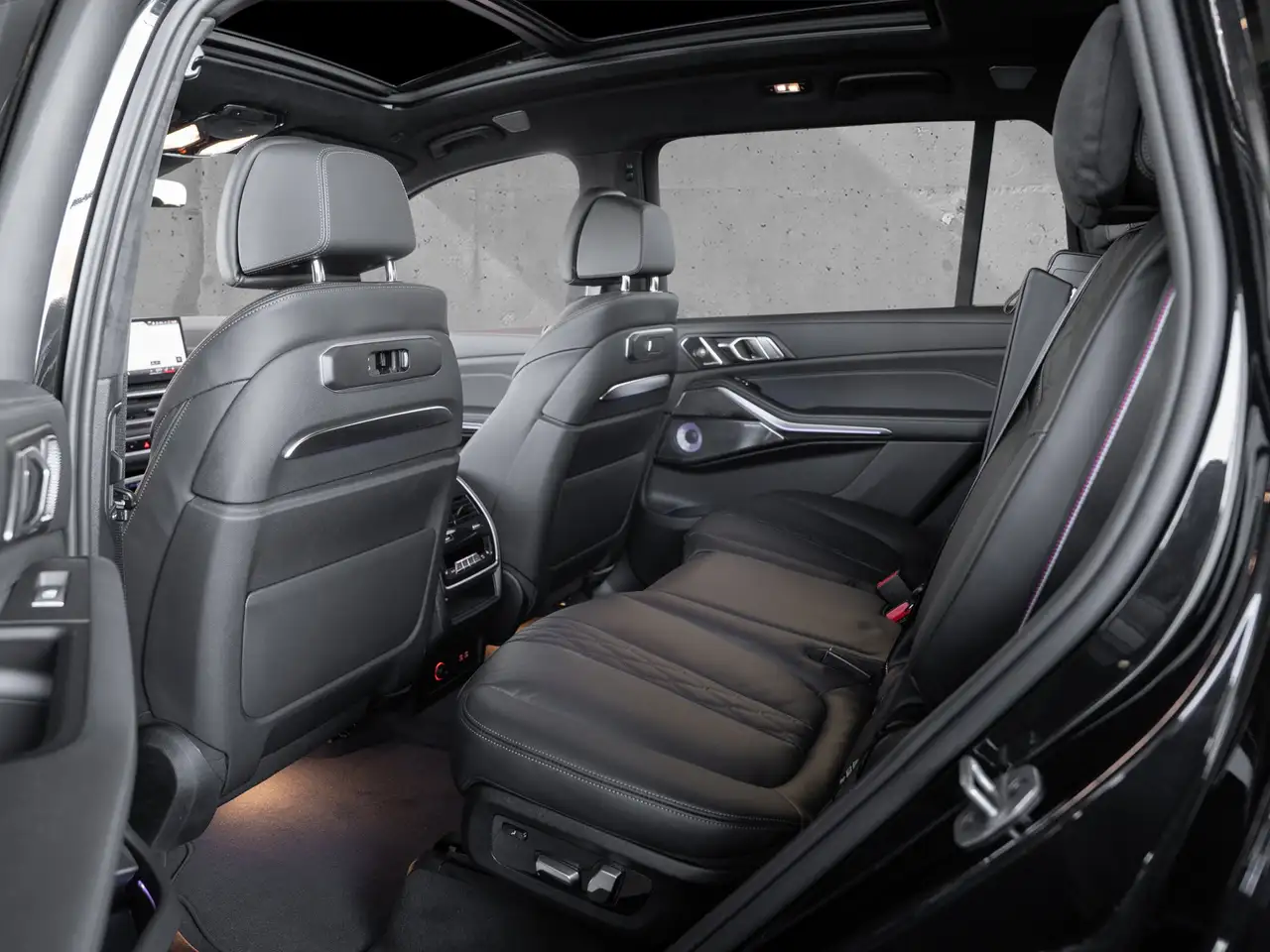 BMW X7 xDrive40d. MSport.AHK 9