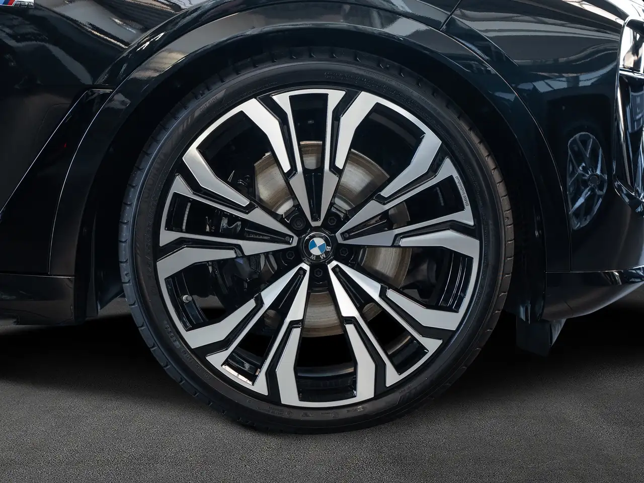 BMW X7 xDrive40d. MSport.AHK 4