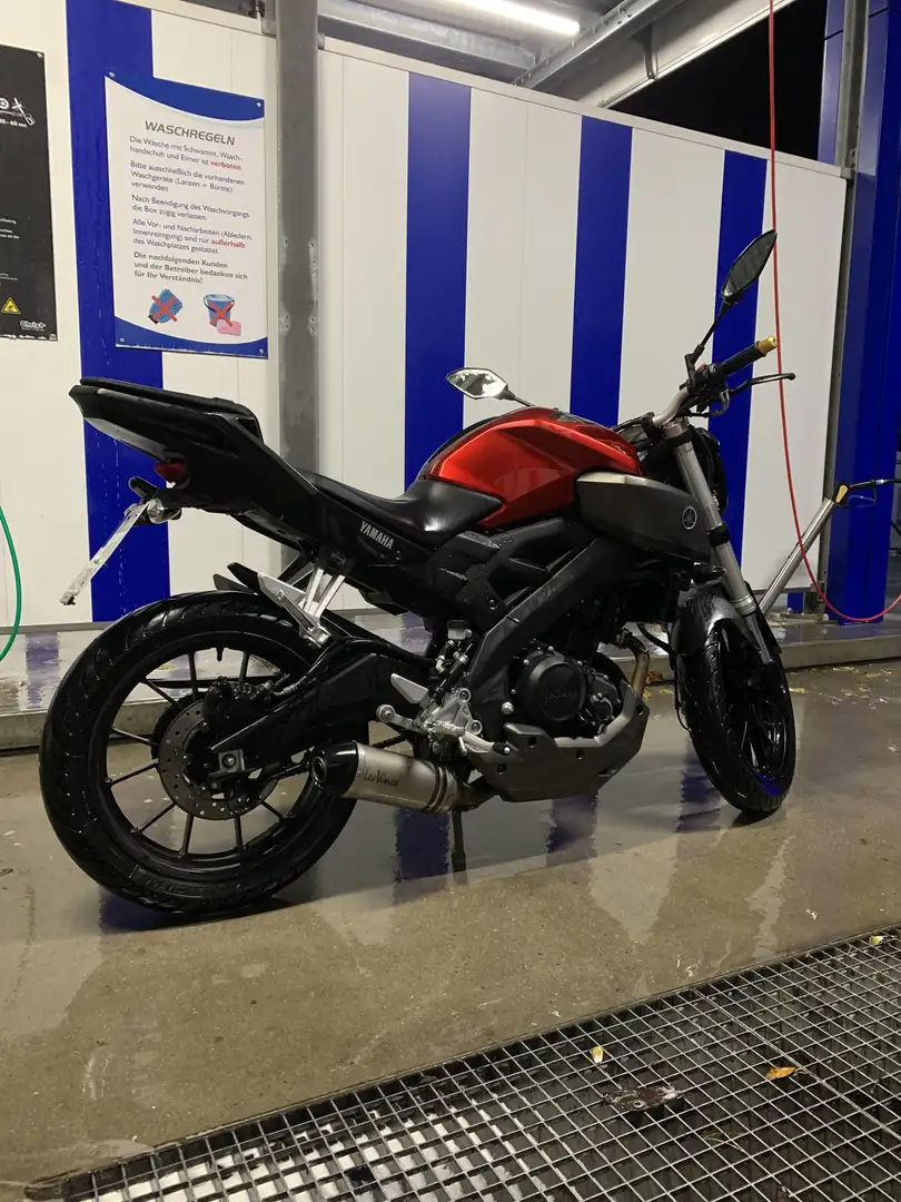 Yamaha MT-125 Rot - 1
