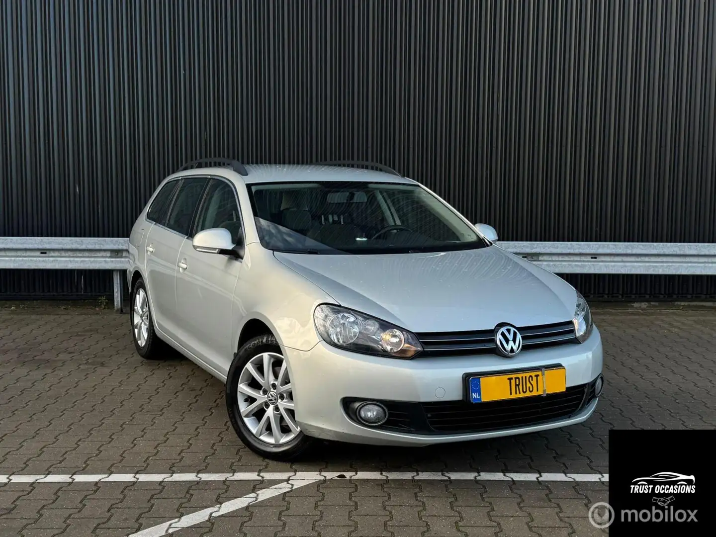 Volkswagen Golf Variant 1.4 TSI Highline Gris - 1