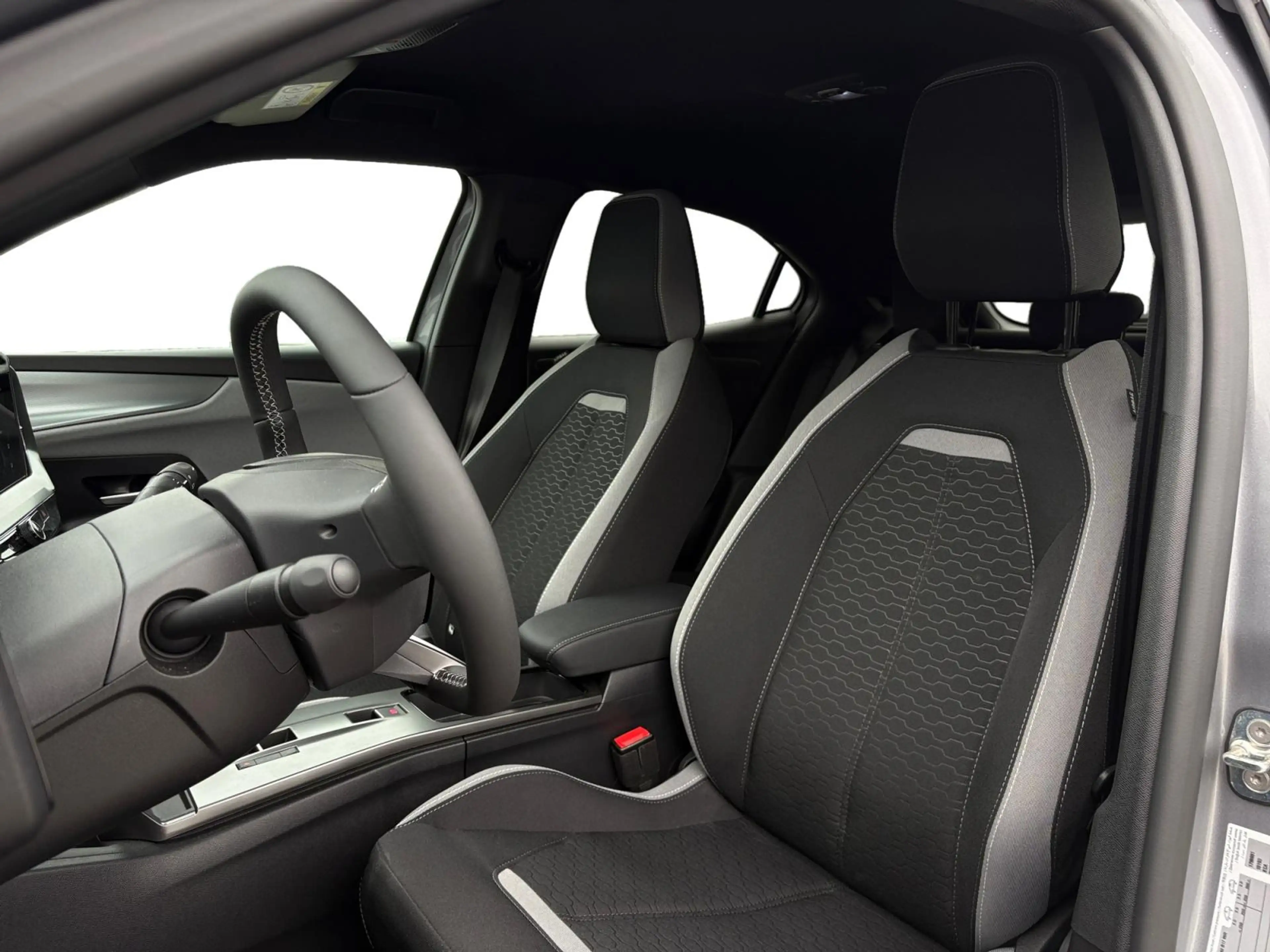 Opel Mokka-E Electric Business Edition 3-FASEN 54kWh 156pk | LO — photo 11