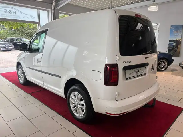 Volkswagen Caddy view 2