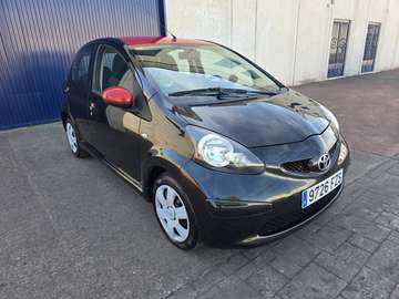 1.0 VVT-i