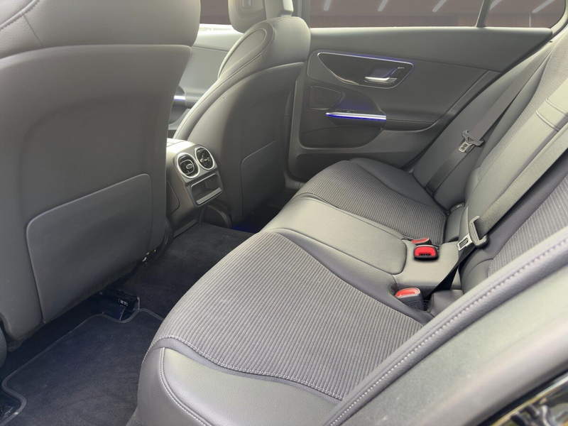 Mercedes-Benz C 180 C 180 T-Modell LED/Memory/R.Kamera/Ambient./MBUX — photo 11