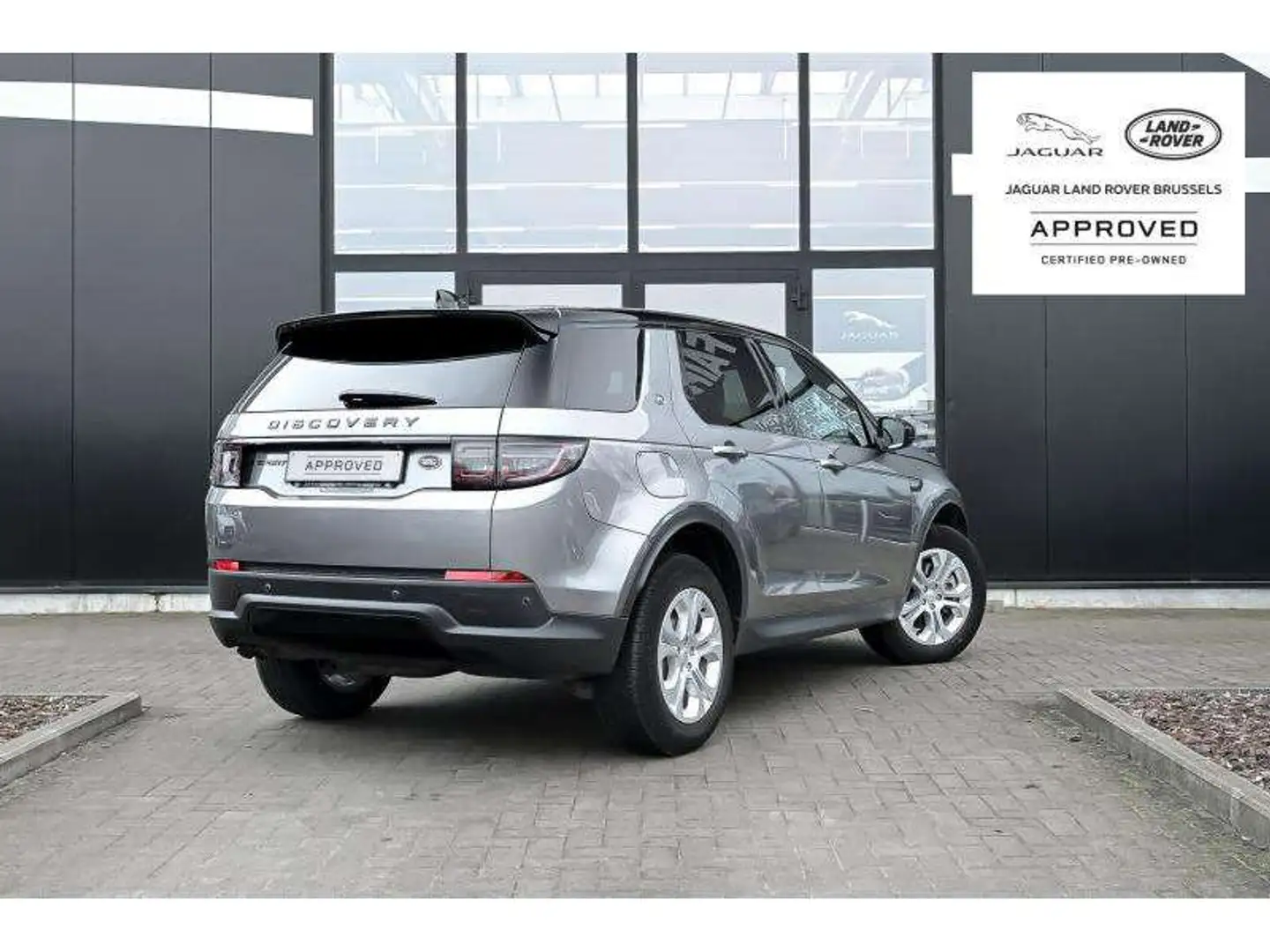 Land Rover Discovery Sport D165 S 7SEATS 2 YEARS WARRANTY Gris - 2