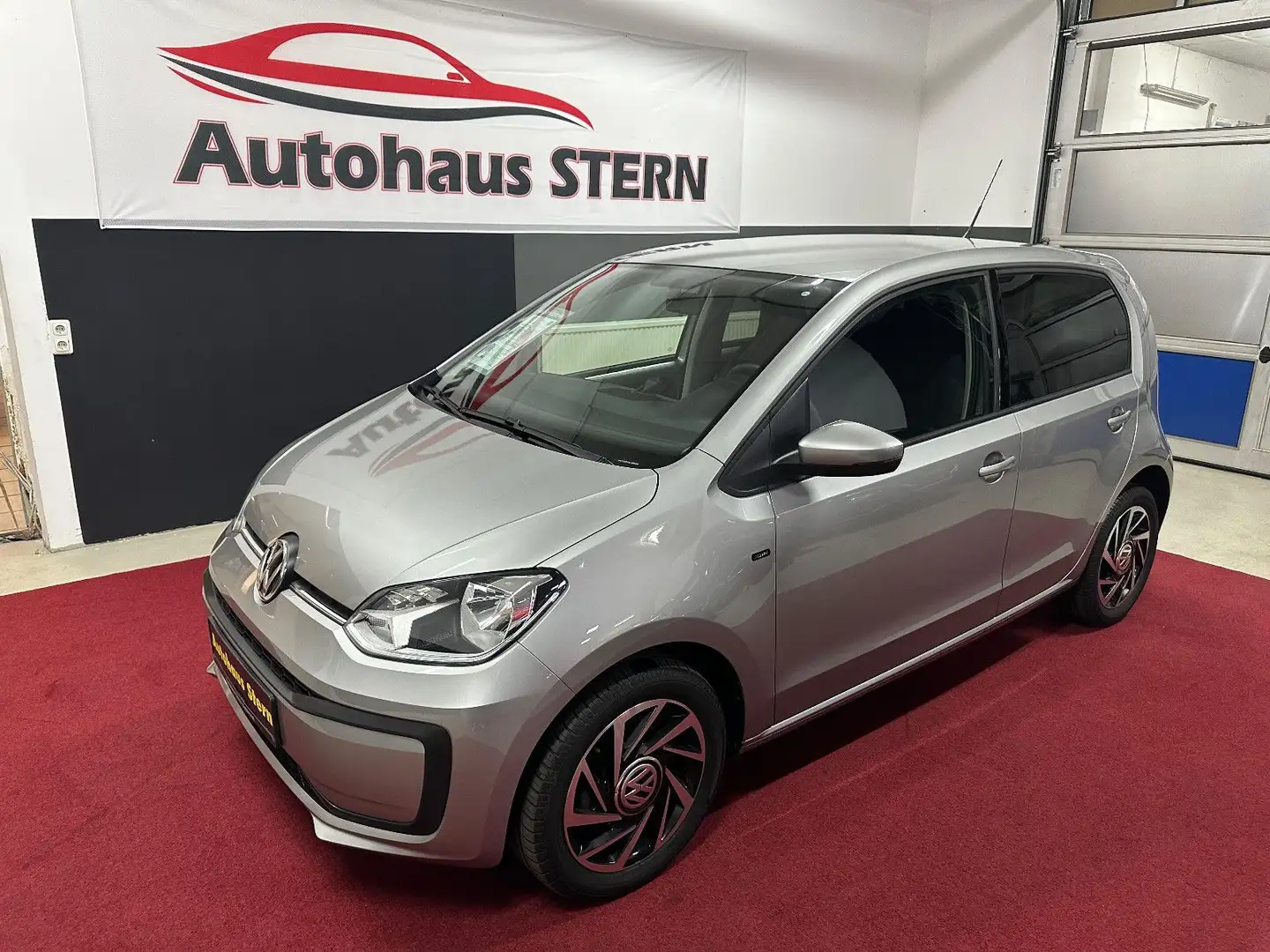 Volkswagen up! join up! Silber - 1