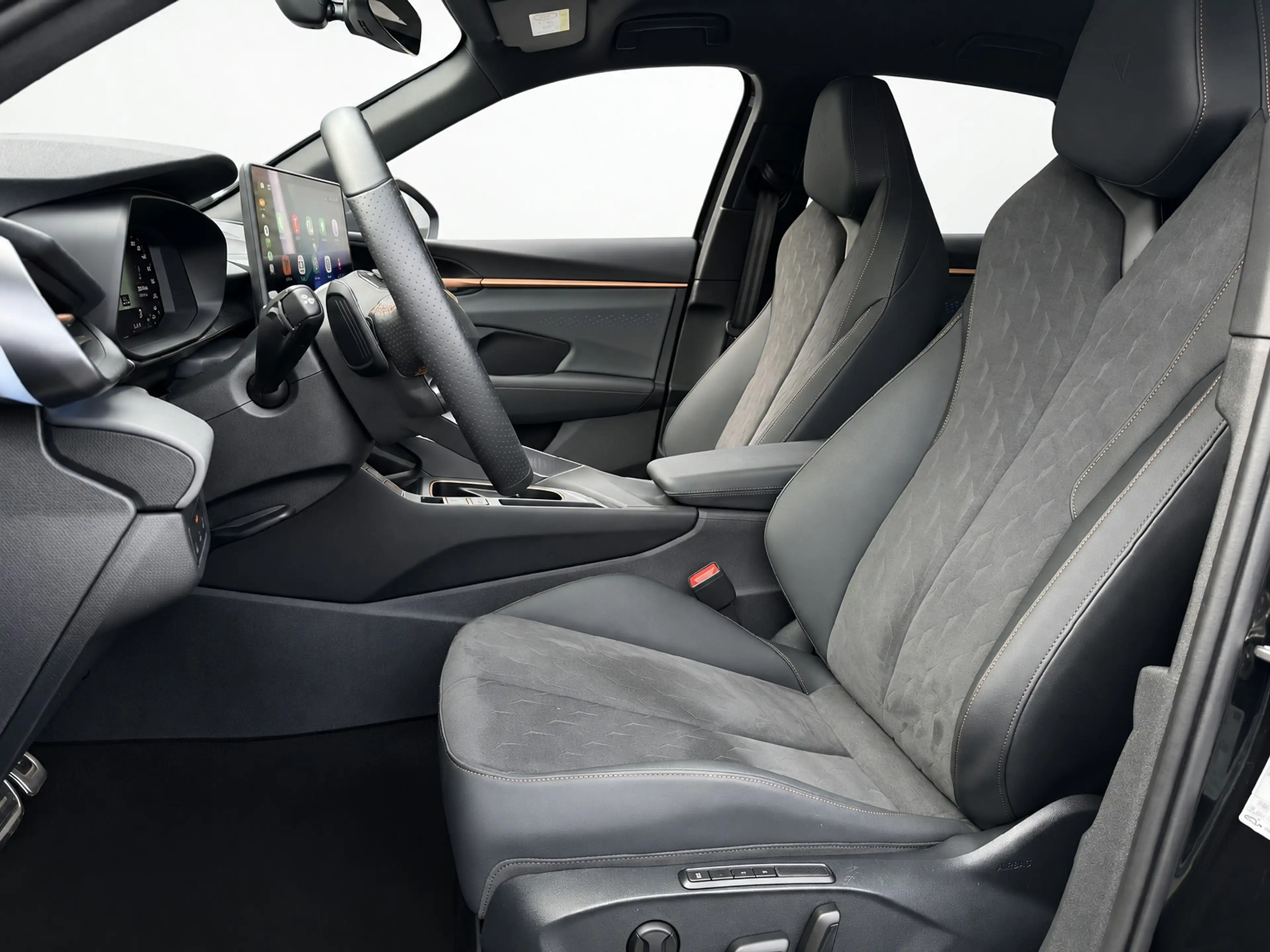 CUPRA Terramar 1.5 TSIe 150PK DSG BUSINESS HEAD-UP/NAVI/CAMERA/LE — photo 3