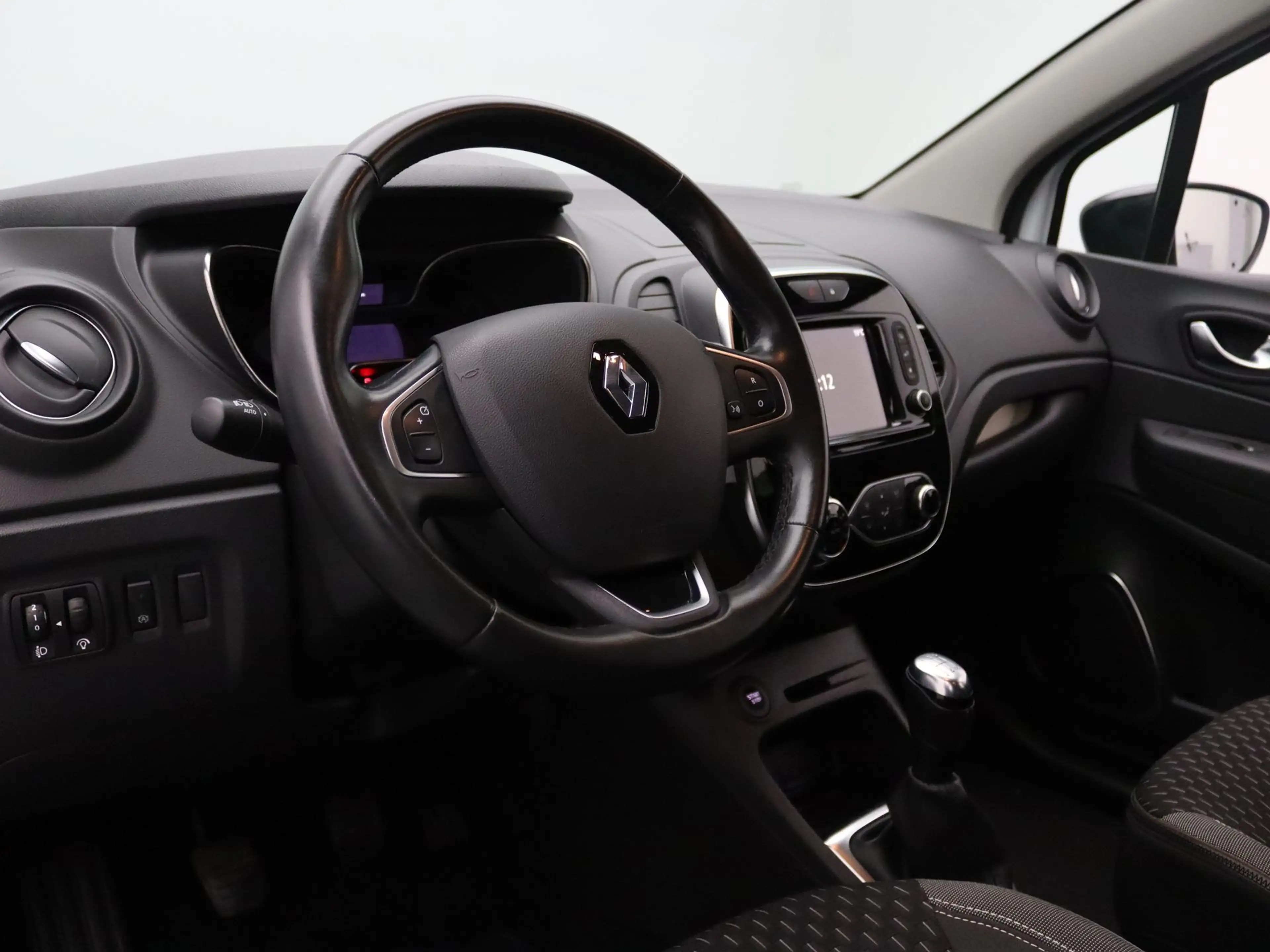 Renault Captur 90pk TCe Intens Climate | Navi — photo 3