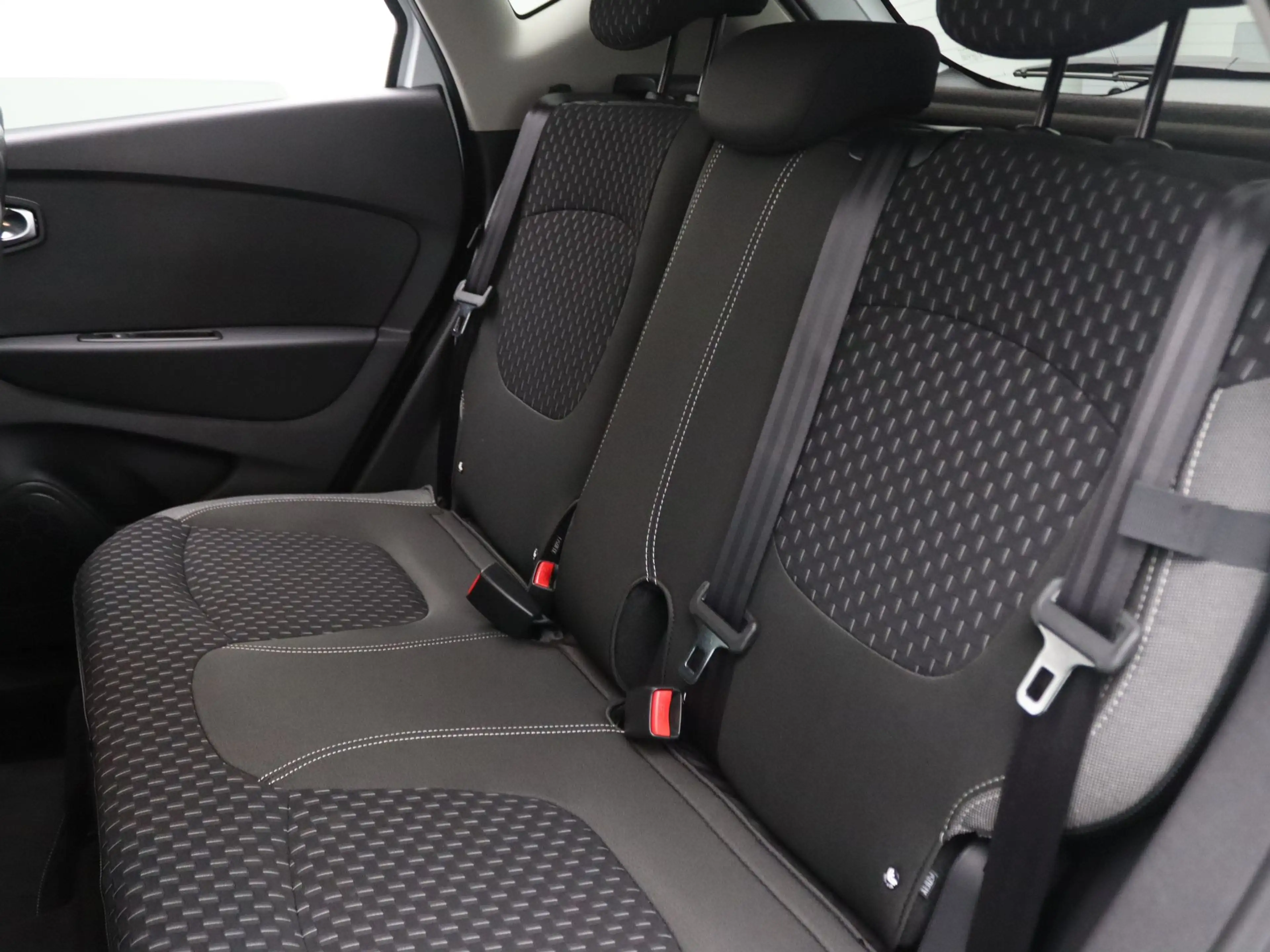 Renault Captur 90pk TCe Intens Climate | Navi — photo 22